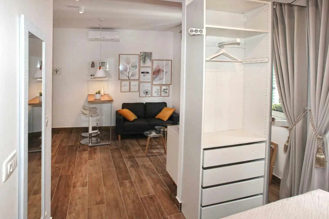 Apartments Tessera Split