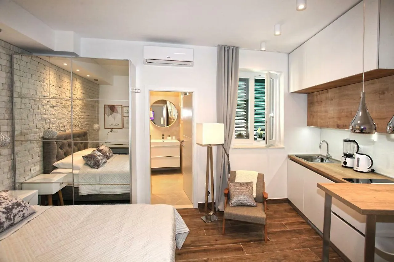 Apartments Tessera Split